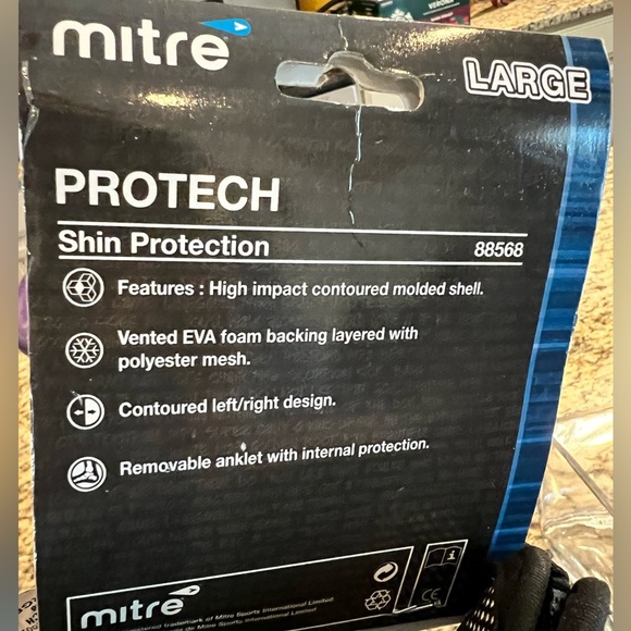 Mitre Protech Shinguards, size L - Picture 3 of 4